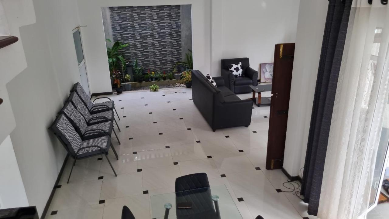 Vidushi Home Minuwangoda Екстер'єр фото