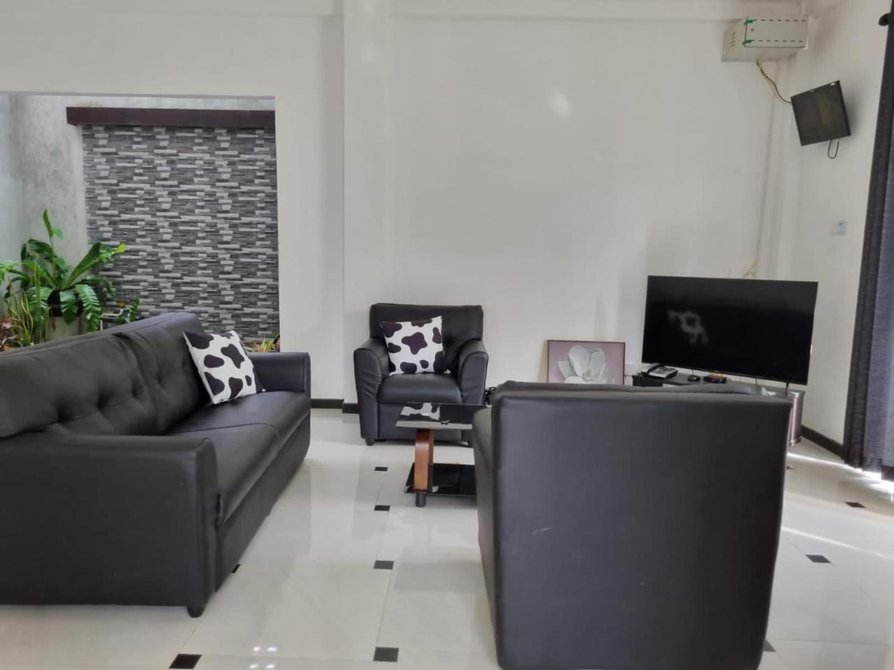 Vidushi Home Minuwangoda Екстер'єр фото
